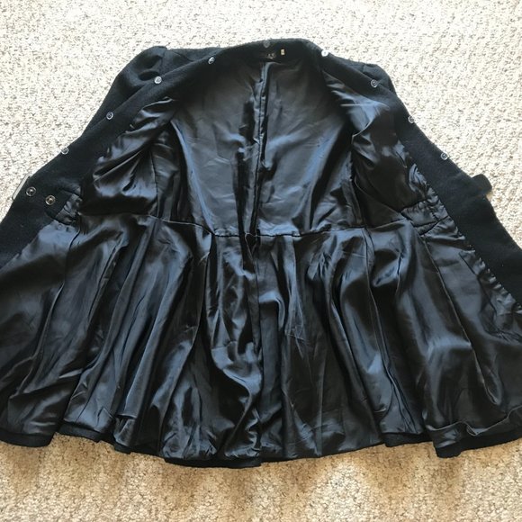 Women's Black Coat - Picture 11 of 15